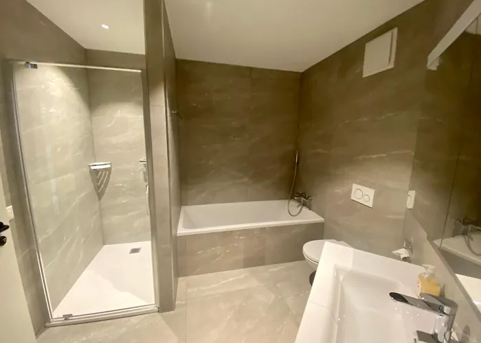 דירה Lungolago Rosso